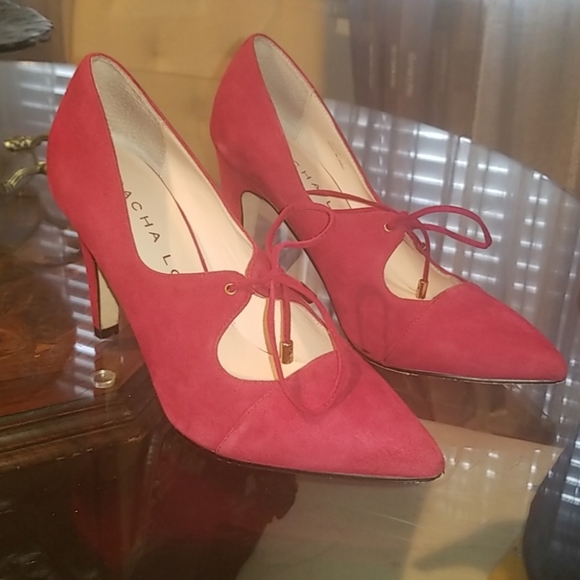 Red heels - Picture 3 of 5